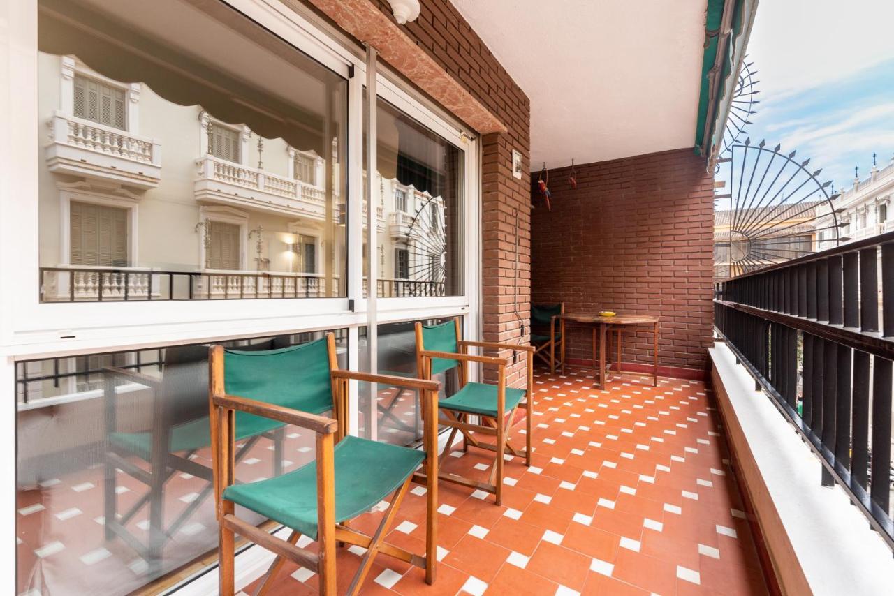 Plaza Del Teatro Apartment Malaga Exterior photo