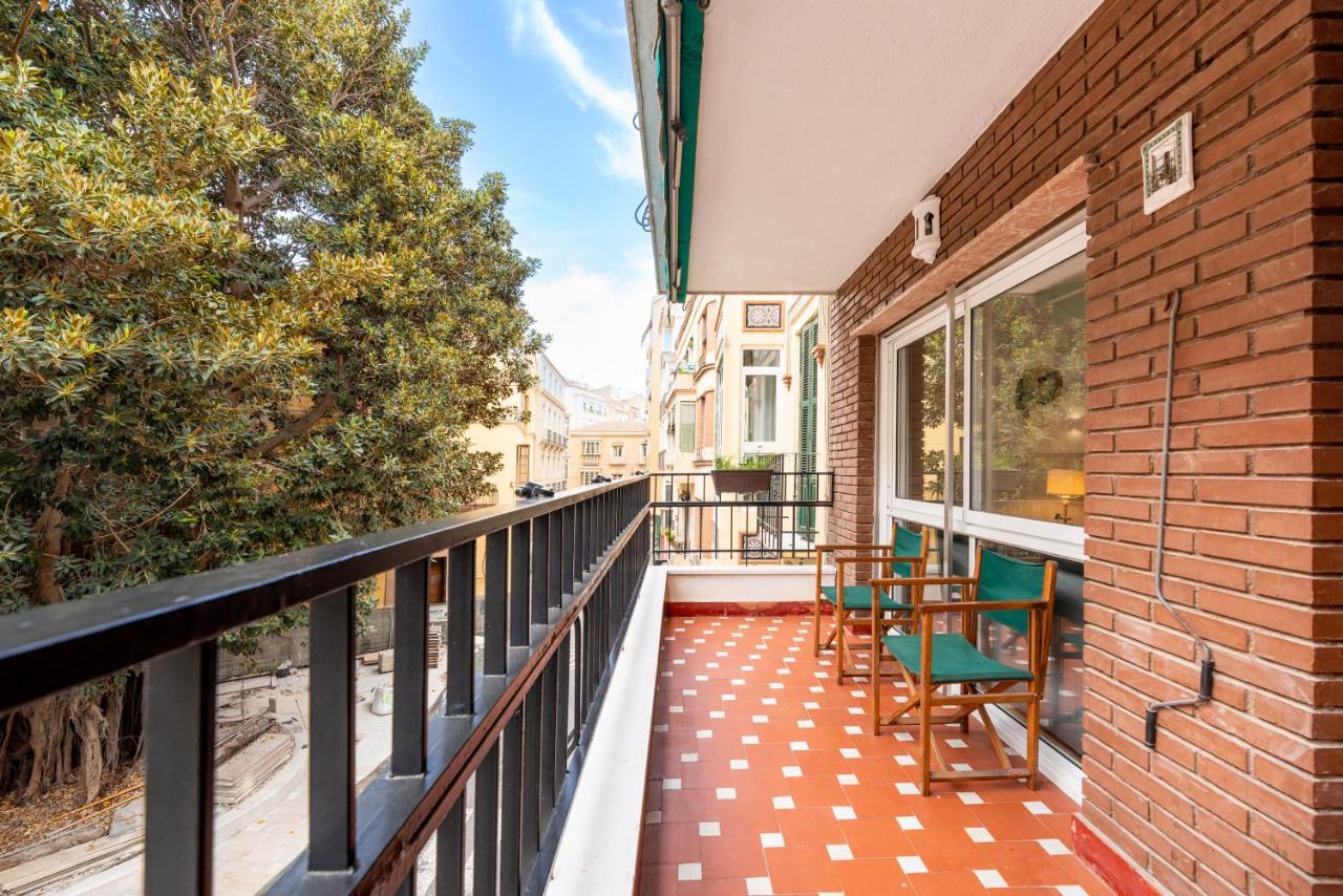 Plaza Del Teatro Apartment Malaga Exterior photo